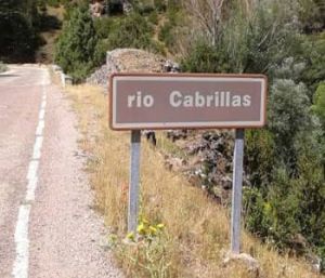 cartel rio Cabrillas
