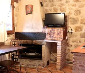 Chimeneas leña casa chon
